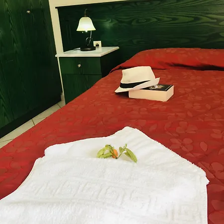 Leremo Luxury شقة